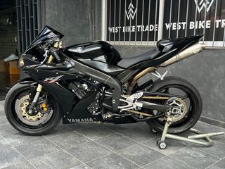 Yamaha YZF-R1 2005-thumb-7