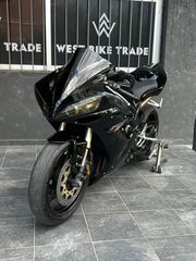 Yamaha YZF-R1 2005-thumb-11