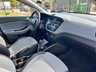 Hyundai i 20 2017 Hyundai i20 1.2 Classic-thumb-4