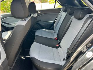 Hyundai i 20 2017 Hyundai i20 1.2 Classic-thumb-5