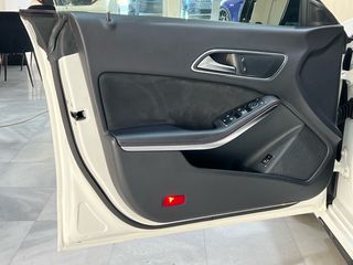 Mercedes-Benz CLA 180 2018 AMG LINE/ΟΘΟΝΗ/CAMERA/LED/PANORAMA/KEYLESS/EU6-thumb-15