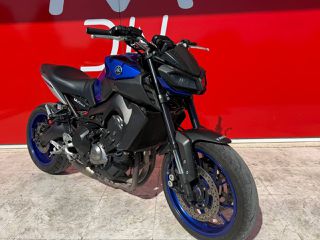 Yamaha MT-09 2017-thumb-6