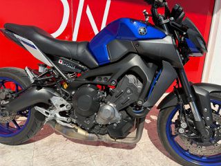 Yamaha MT-09 2017-thumb-26