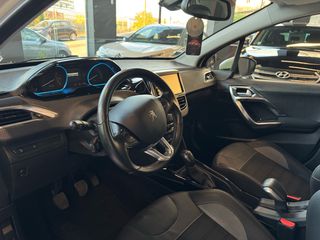 Peugeot 2008 2018 Allure • Panorama • Άριστο-thumb-10