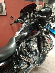 Harley Davidson Street Glide 2011-thumb-6