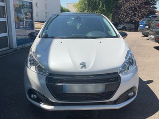 Peugeot 208 2017 Peugeot 208 1.2 e-THP GT Line-thumb-4