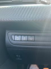 Peugeot 208 2017 Peugeot 208 1.2 e-THP GT Line-thumb-33