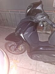 Piaggio Beverly 310 2025-thumb-19