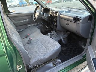 Nissan King Cab 2000 D22-thumb-15