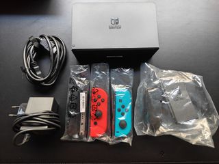 Nintendo Switch OLED 64GB +Hogwarts Legacy-thumb-6