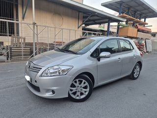 Toyota Auris 2012 1.3 VVT-I