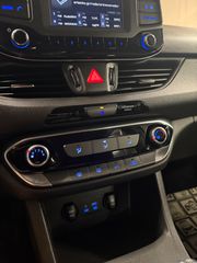 Hyundai i 30 2018 Euro 6-thumb-25