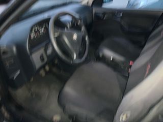 Alfa Romeo Alfa 146 1999-thumb-7