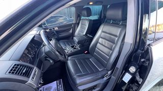 Volkswagen Touareg 2003 3.2 V6 TIPTRONIC-thumb-14