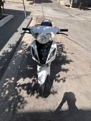 Yamaha CRYPTON-X135 2015 SPECIAL EDITION-thumb-3