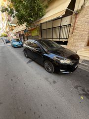 Ford Focus 2017 ST-LINE-thumb-12