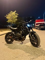 Yamaha MT-07 2022-thumb-1