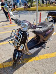 Piaggio Vespa 2012 50S