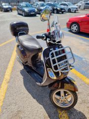 Piaggio Vespa 2012 50S-thumb-2
