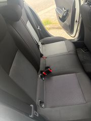 Mercedes-Benz A 160 2023-thumb-8