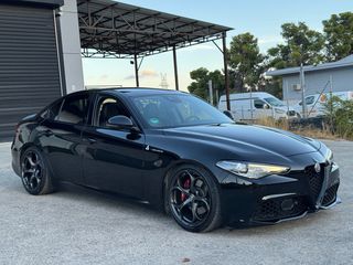 Alfa Romeo Giulia 2017 TURBO VELOCE!-thumb-2
