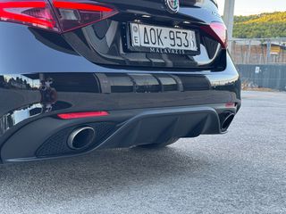 Alfa Romeo Giulia 2017 TURBO VELOCE!-thumb-9
