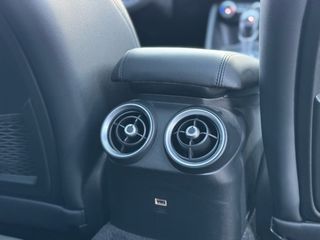 Alfa Romeo Giulia 2017 TURBO VELOCE!-thumb-38