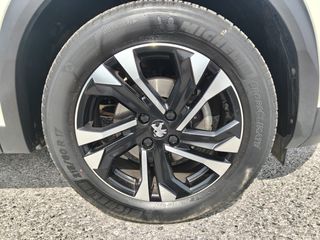 Peugeot 2008 2020 GT LINE | 1.2 PureTech (130 Hp)-thumb-44