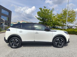 Peugeot 2008 2020 GT LINE | 1.2 PureTech (130 Hp)-thumb-5