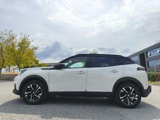 Peugeot 2008 2020 GT LINE | 1.2 PureTech (130 Hp)-thumb-9