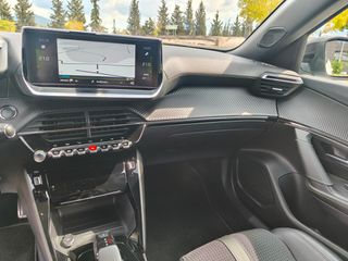Peugeot 2008 2020 GT LINE | 1.2 PureTech (130 Hp)-thumb-26