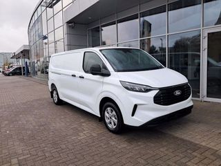 Ford tourneo custom 2024-thumb-3