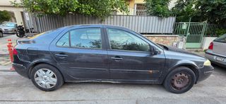 Renault Laguna 2003-thumb-2