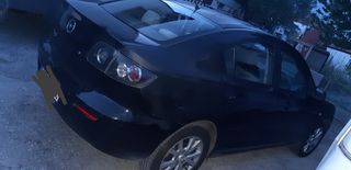 Mazda 3 2005-thumb-1
