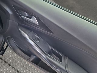 Opel Grandland X 2019 1.5 DIESEL 130PS DESIGN LINE-thumb-16
