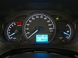 Toyota Yaris 2018 ACTIVE  1.0 69PS-thumb-10