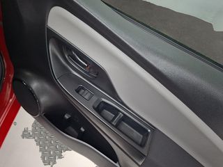 Toyota Yaris 2018 ACTIVE  1.0 69PS-thumb-11