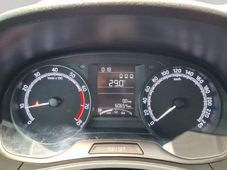 Skoda Fabia 2019 1.0 ACTIVE 75PS-thumb-10