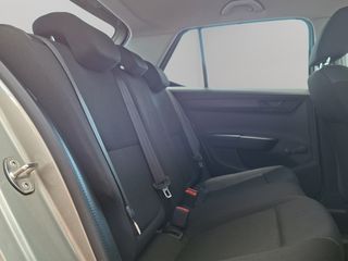 Skoda Fabia 2019 1.0 ACTIVE 75PS-thumb-18