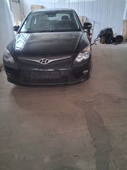 HYUNDAI I30-thumb-1