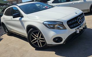 Mercedes-Benz GLA 200 2018 4χ4 ΠΥΡΓΟΣ*ΕΛΛΗΝΙΚΟ-thumb-15