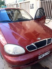 Daewoo Lanos 2001-thumb-1