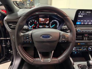 Ford Focus 2019 ST LINE | LED | CAMERA | NAVI | CLIMA-thumb-18