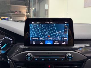 Ford Focus 2019 ST LINE | LED | CAMERA | NAVI | CLIMA-thumb-26