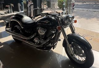 Kawasaki VN 900 2011