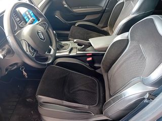 Renault Megane 2017 1.5 dCi Energy Intens-Book Service-thumb-7