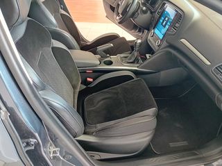 Renault Megane 2017 1.5 dCi Energy Intens-Book Service-thumb-11