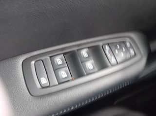 Renault Megane 2017 1.5 dCi Energy Intens-Book Service-thumb-16
