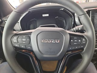 Isuzu D-Max 2026 ARENA 4X4 AUTO-thumb-7