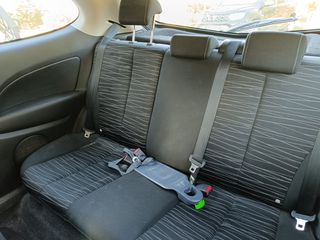 Mazda 2 2008-thumb-4
